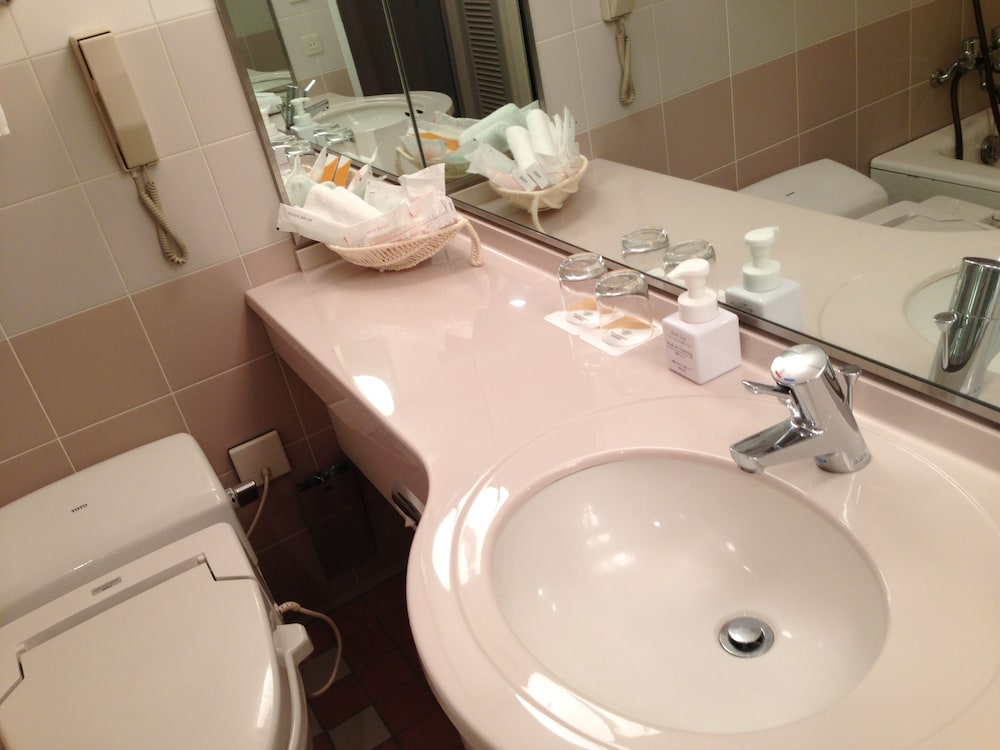 Standard Twin Room, Multiple Beds, Non Smoking photo 2
