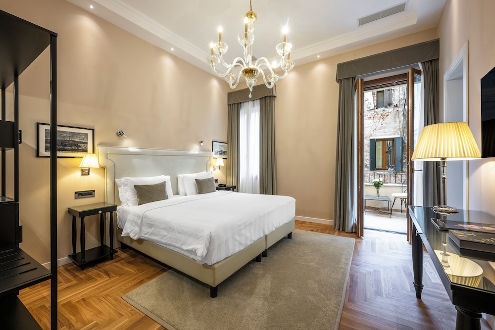 Deluxe Triple Room, Annex Building photo 1