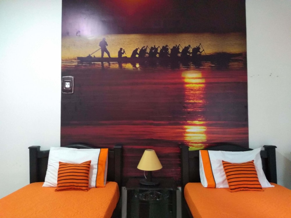 Basic Triple Room photo 2