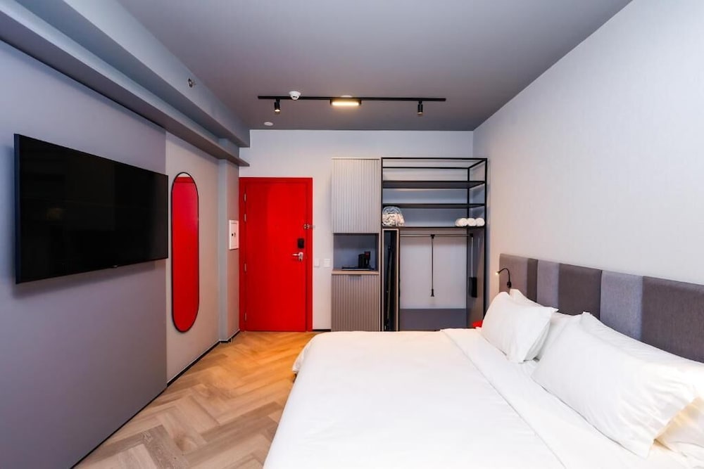 Standard Double Room, Mobility Accessible, City View