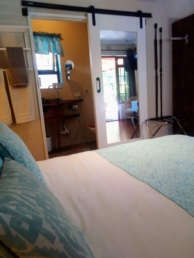 Standard Double Room, 1 Bedroom (INKWESI) photo 3