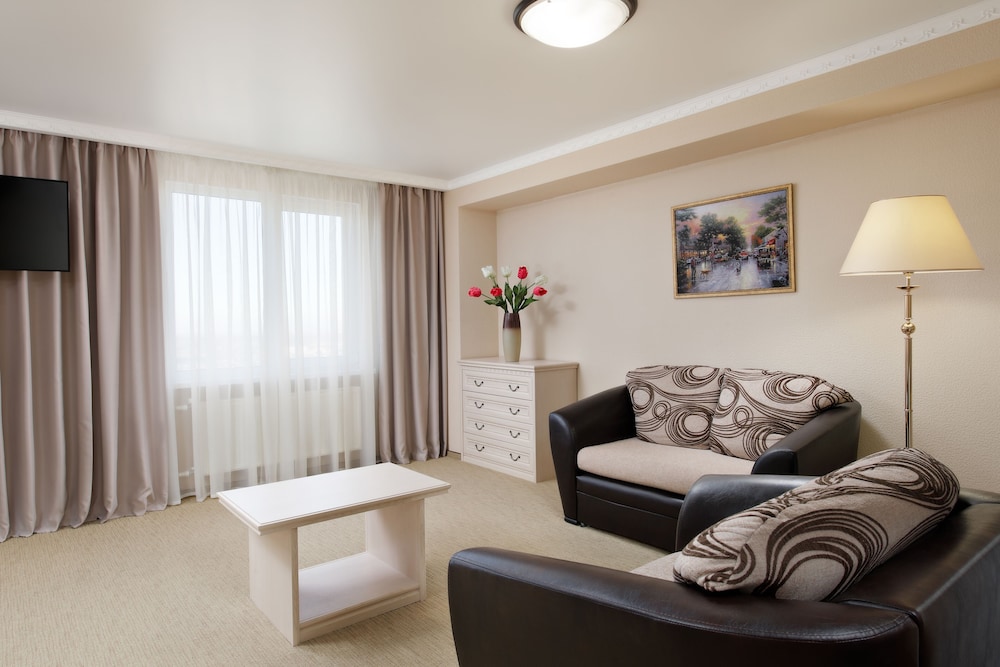Business Suite photo 2