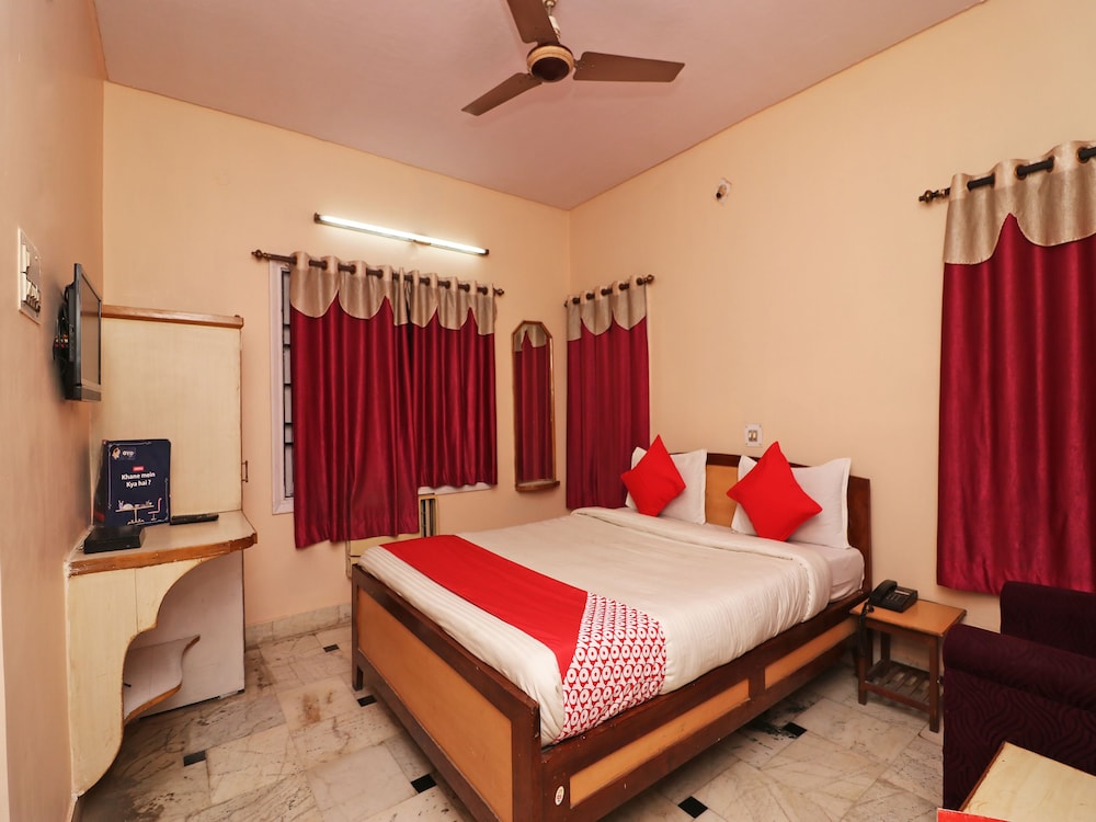 Double Room, 1 Queen Bed