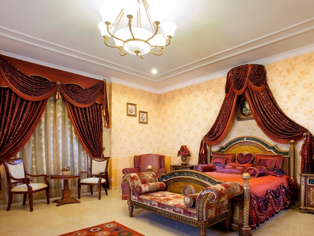 Prambanan Suite Room photo 1
