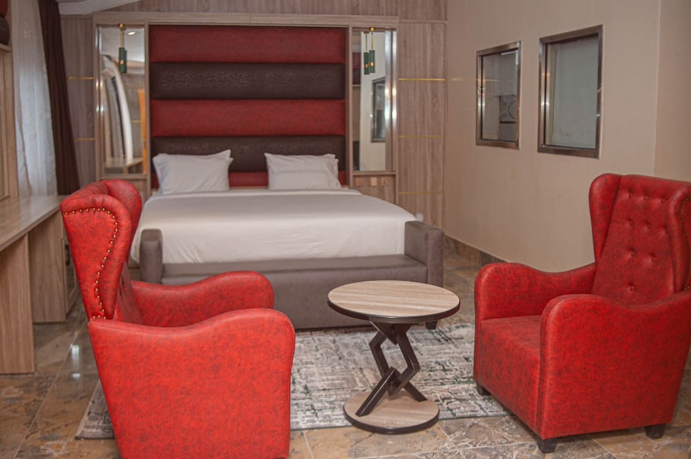 Economy Studio Suite