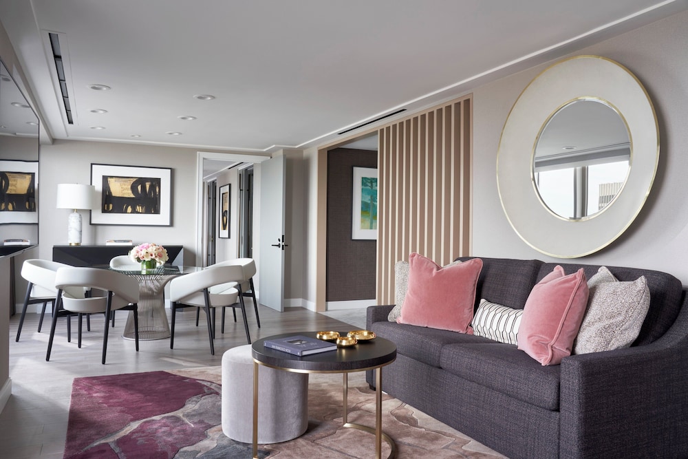 Suite, Terrace (Golden Gate) thumbnail 5