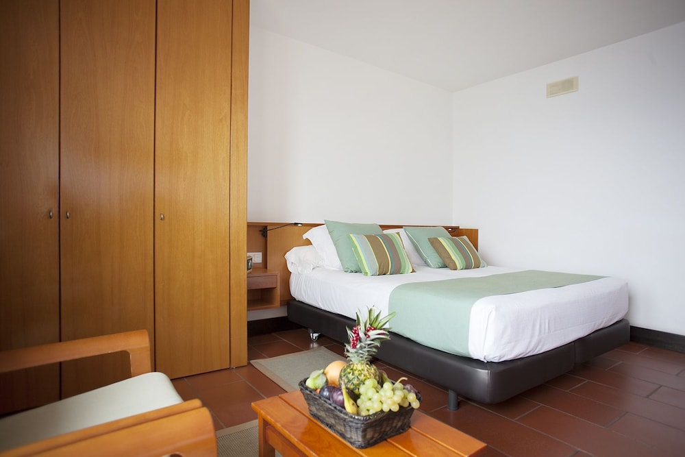 Standard Double Room - Photo 4