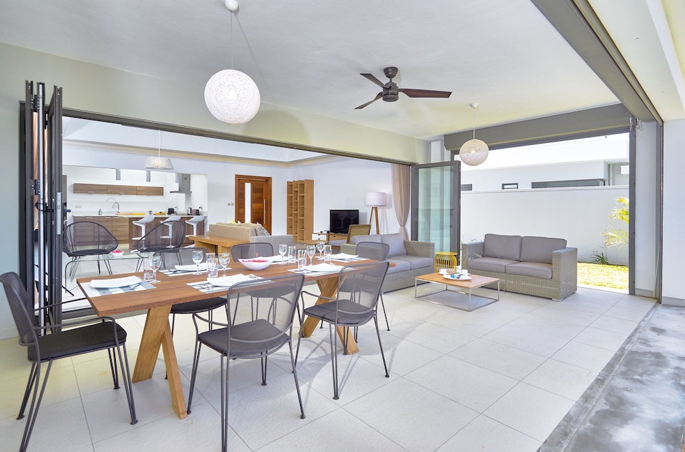 Villa, 3 Bedrooms, Pool View, Garden Area
