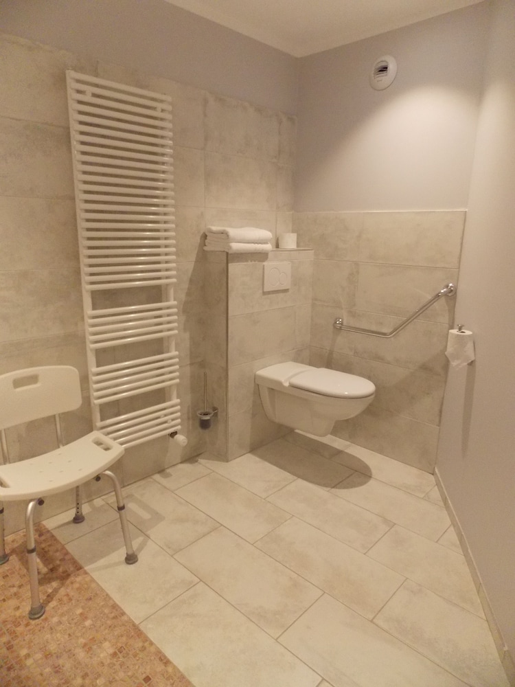 Au Relais Provencal, Photo 4