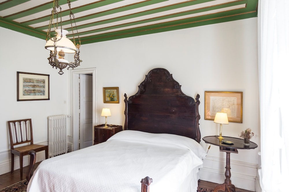 Standard Double or Twin Room photo 3