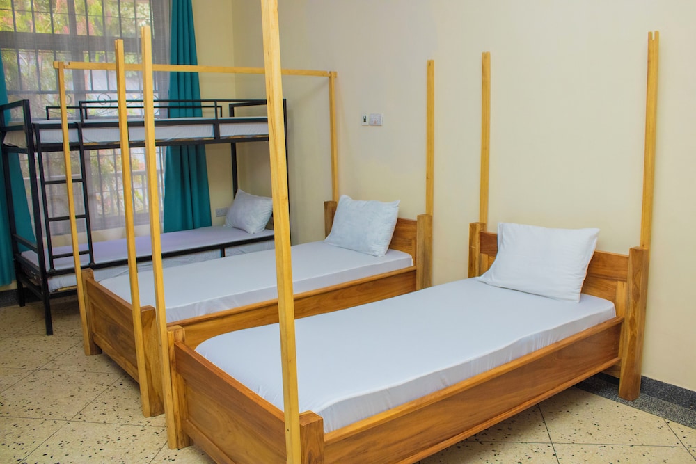 Basic Triple Room