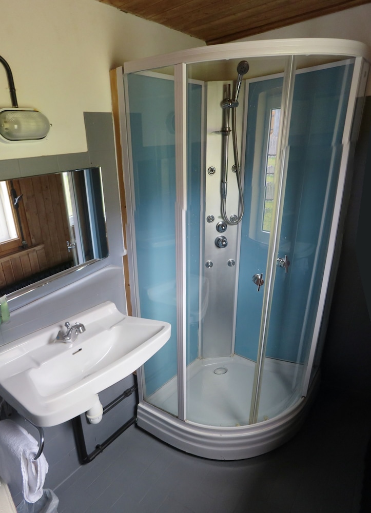 Comfort Quadruple Room, Multiple Beds, Mountain View photo 2