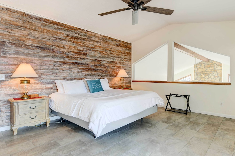 House (4 Bedrooms) photo 3