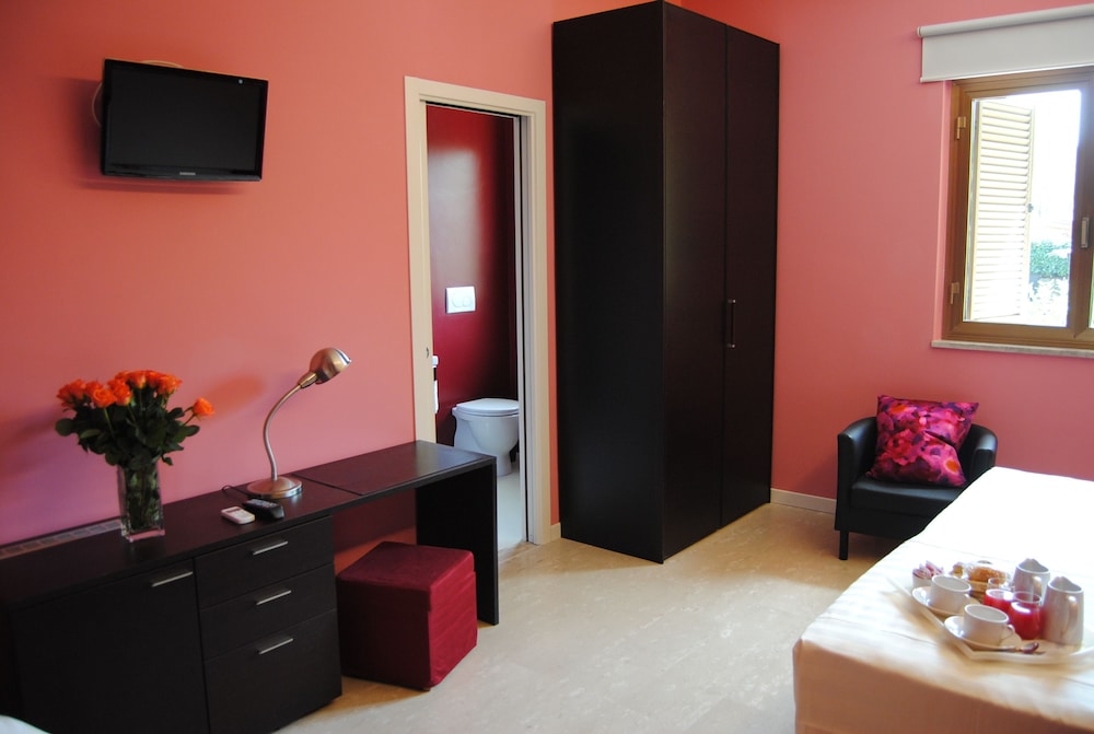 Family Room photo 2