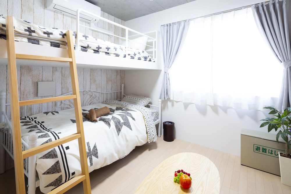 Superior Triple Room, Non Smoking (2-4F)