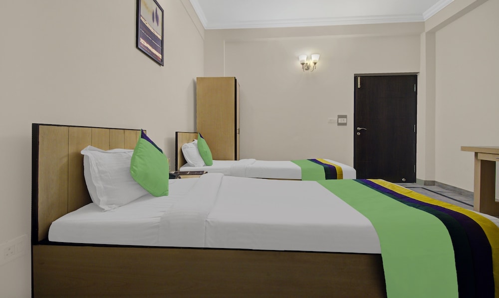 Economy Room - Photo 5
