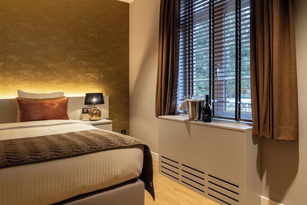 Standard Double Room, 1 Queen Bed, Accessible