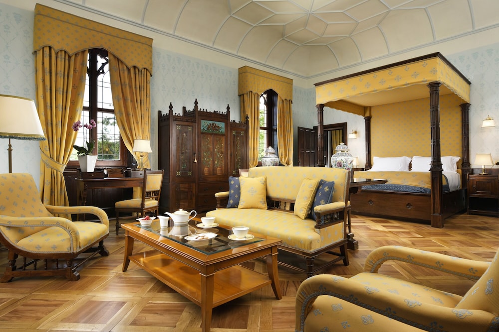 Executive Suite, 1 King Bed, Lake View, Annex Building, photo 6