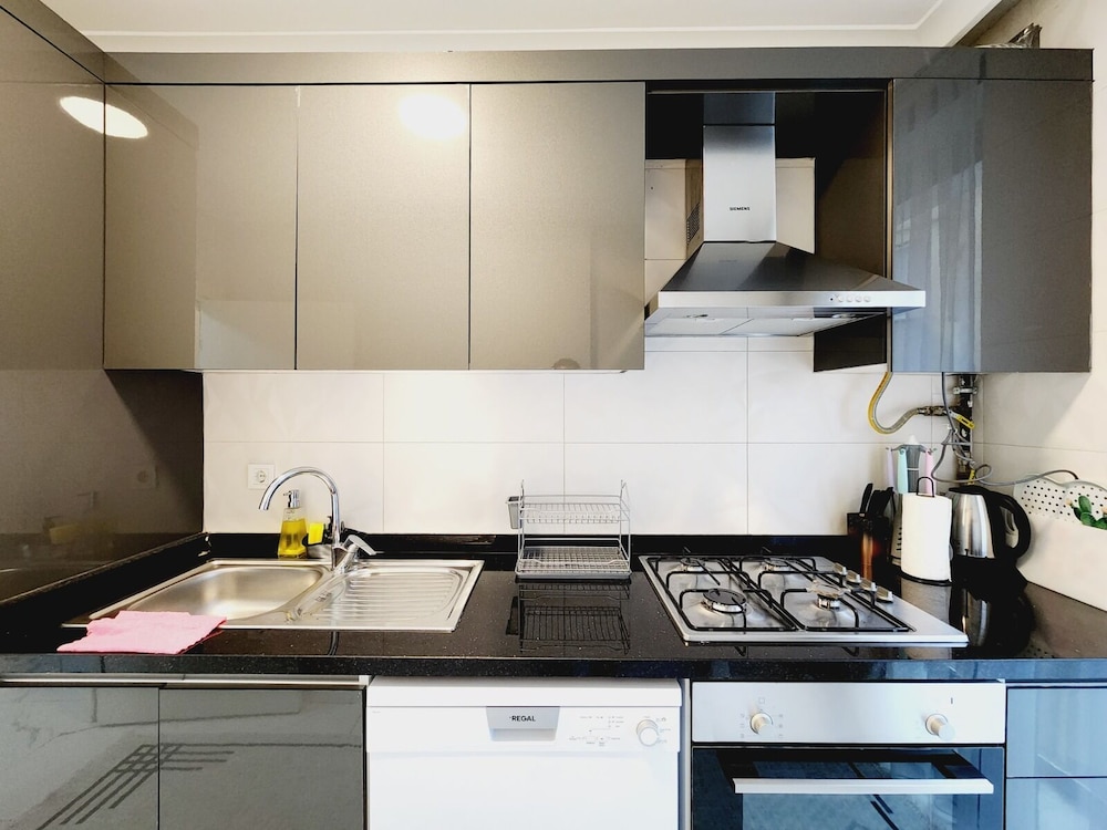 Luxury Apartment photo 3