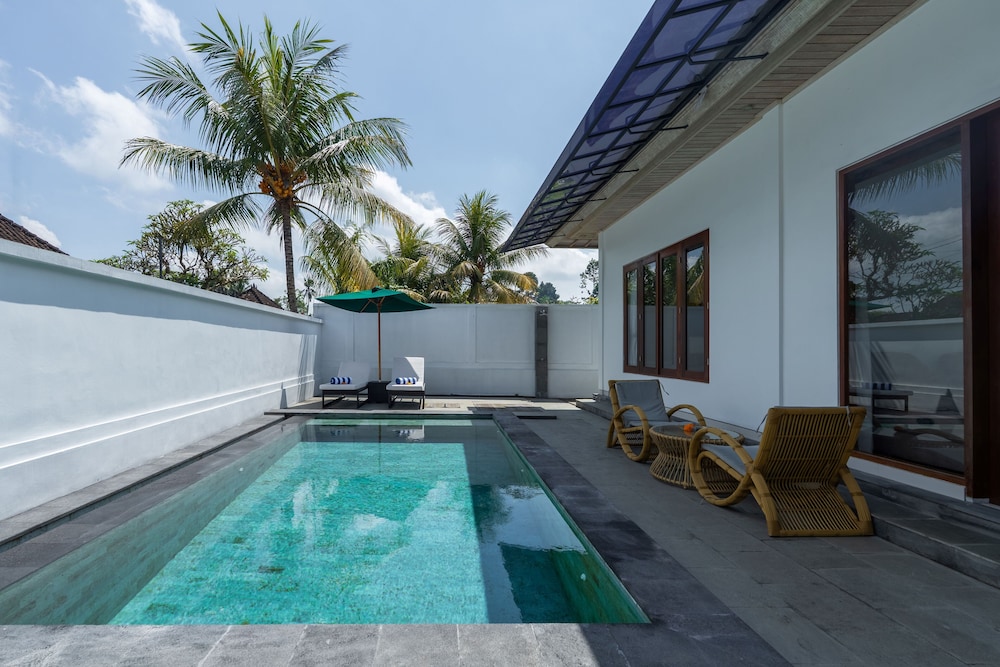 Premier Private Pool Villa photo 1