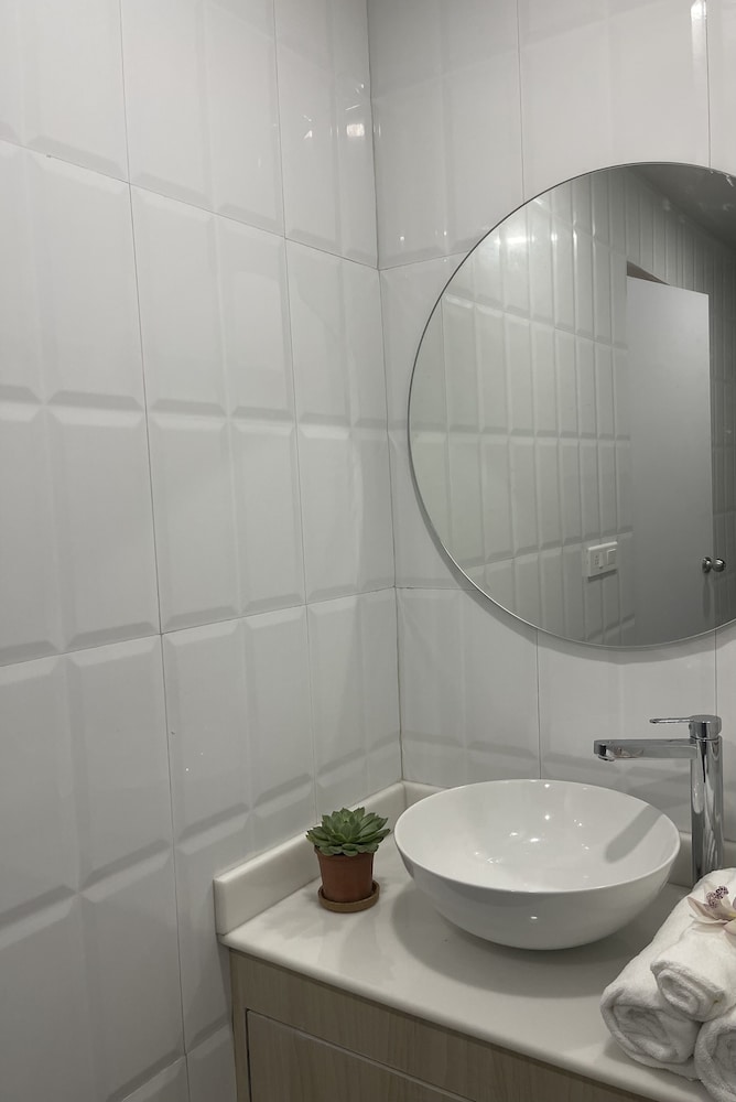 Premium Room - Photo 7