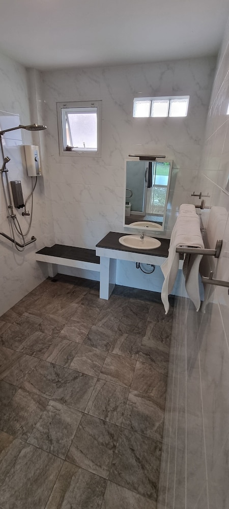 Villa, Accessible photo 3