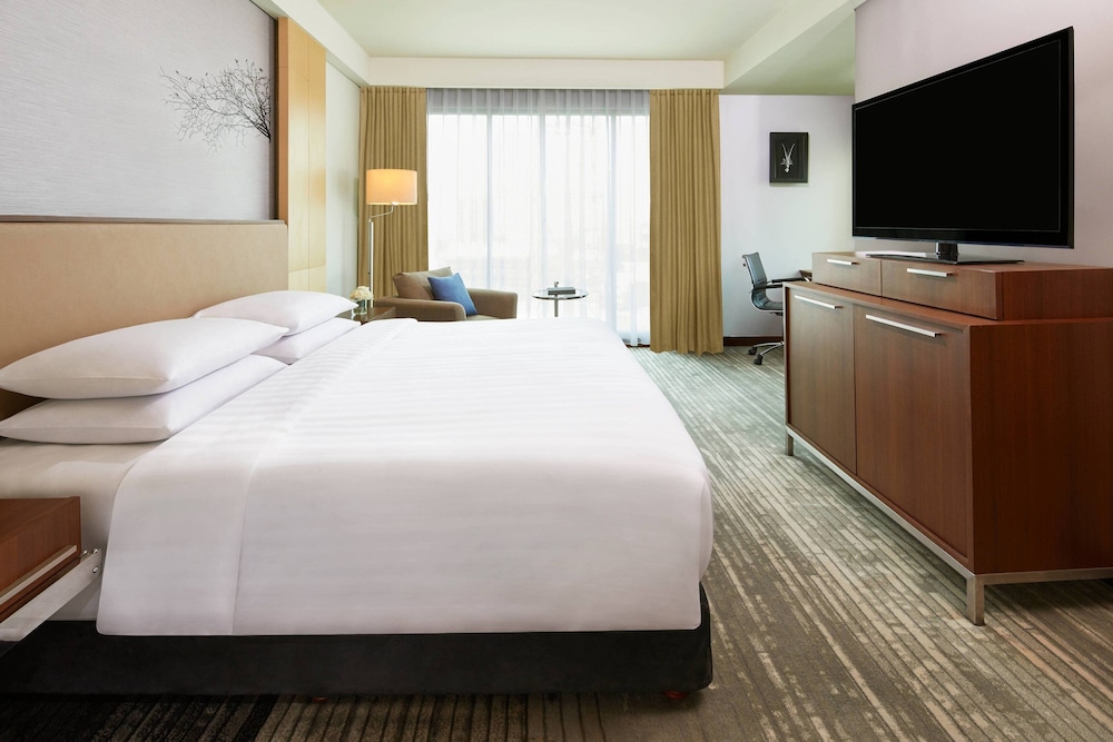 Room, 1 King Bed, Non Smoking photo 1
