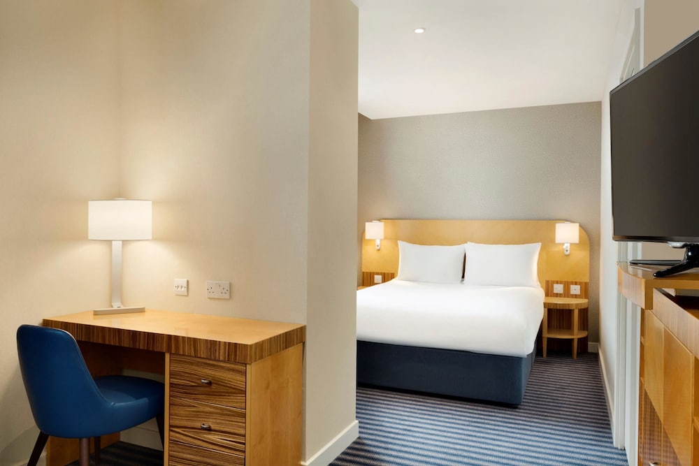 Business Room, 1 Double Bed, Non Smoking - Photo 1
