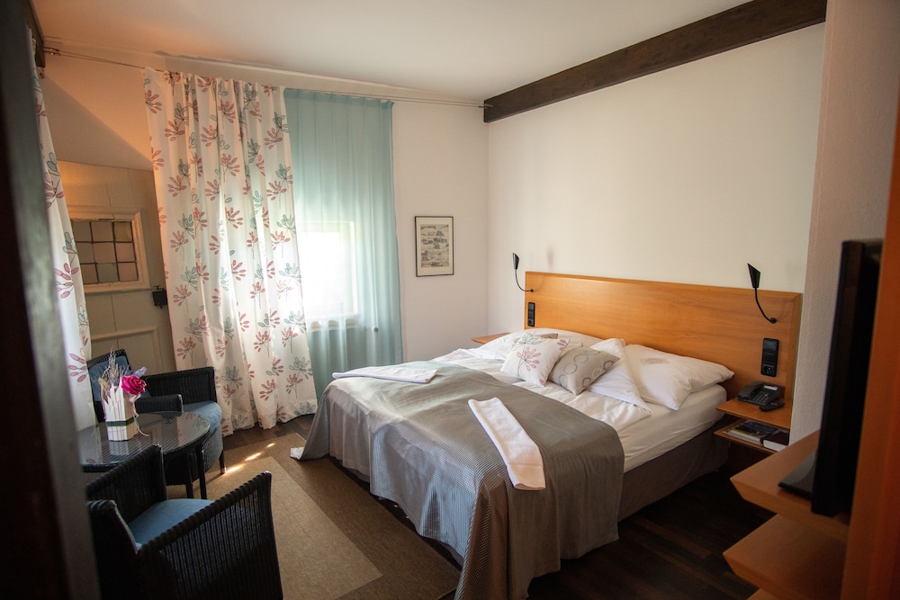 Junior Suite Single Use photo 2