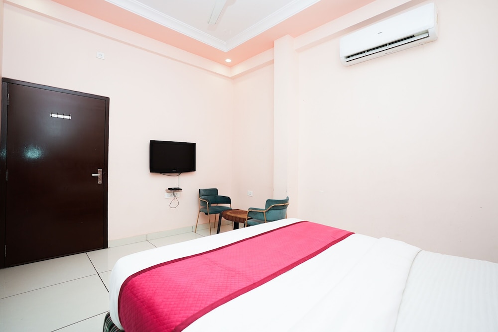 Economy Room - Photo 4