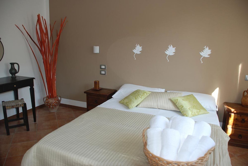 Double Or Twin Room, Garden View photo 2