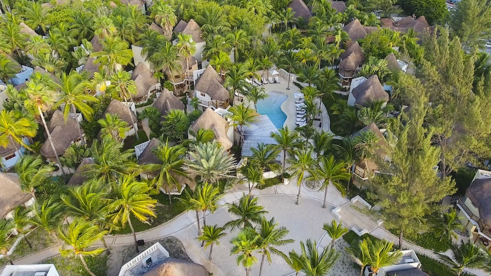 Garden View Palapa