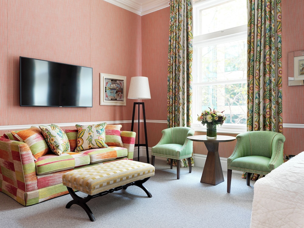 Luxury Junior Suite photo 3