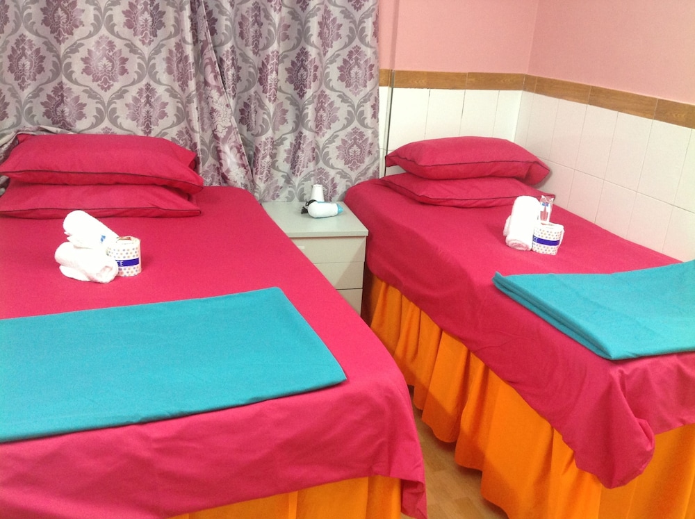 Comfort Triple Room