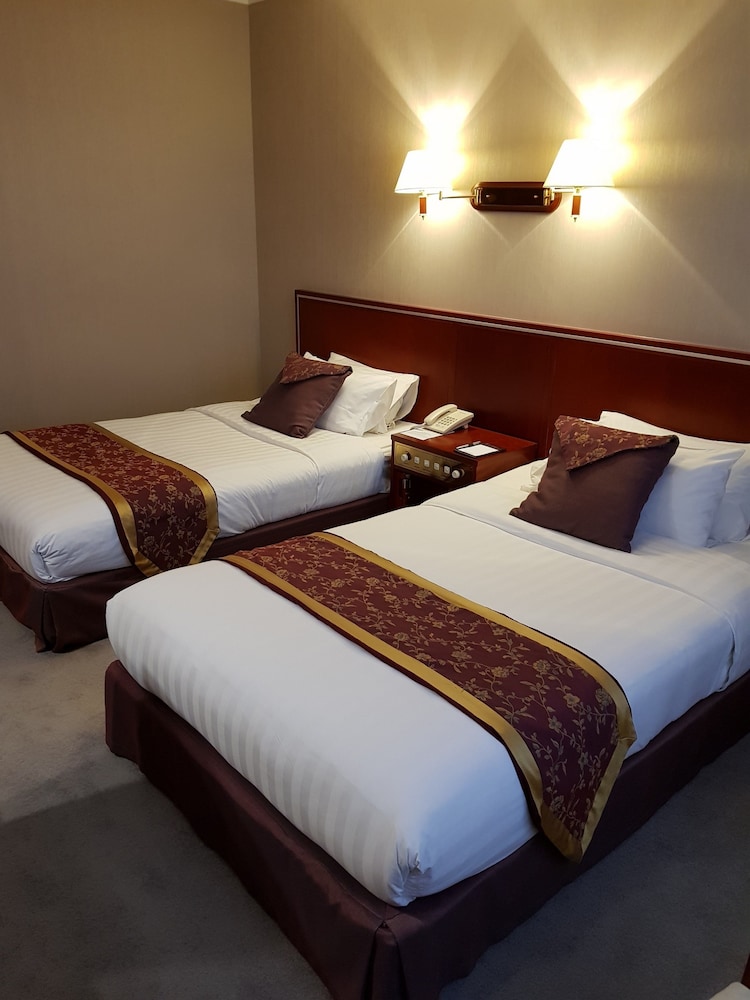 Standard Twin Room photo 2