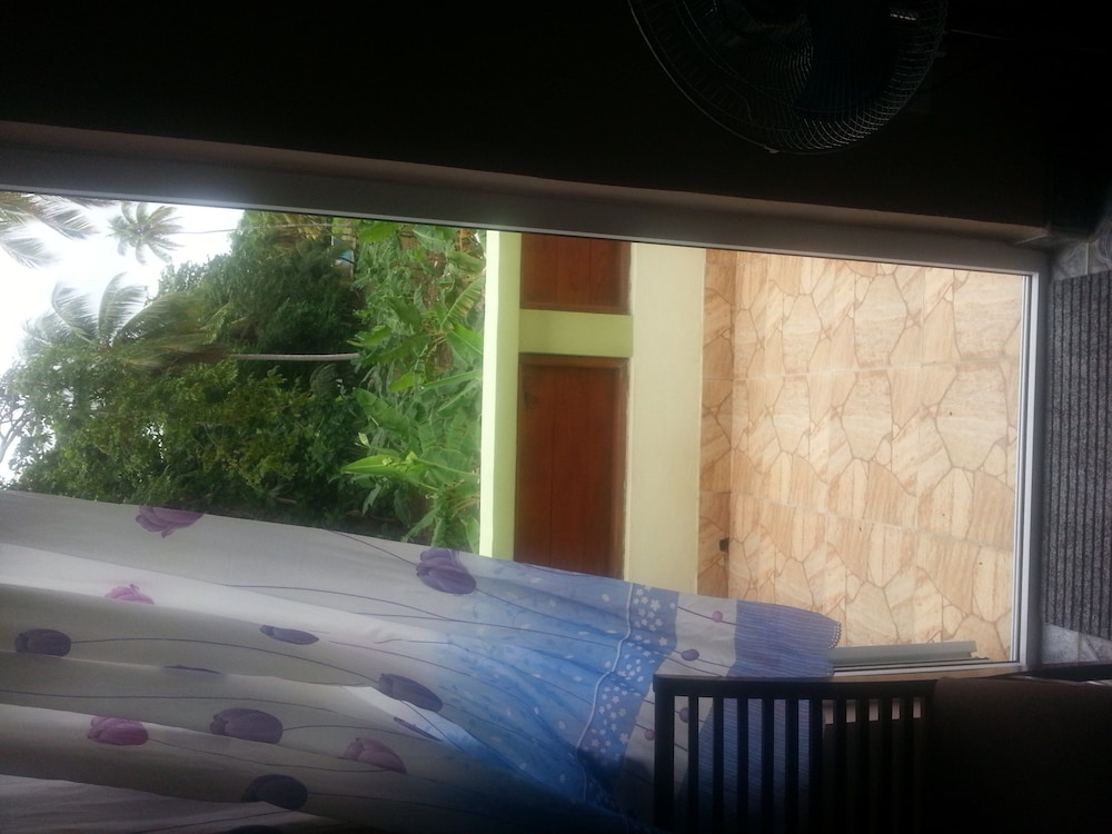 Deluxe Studio Suite, 1 Queen Bed, Sea View, Sea Facing photo 3