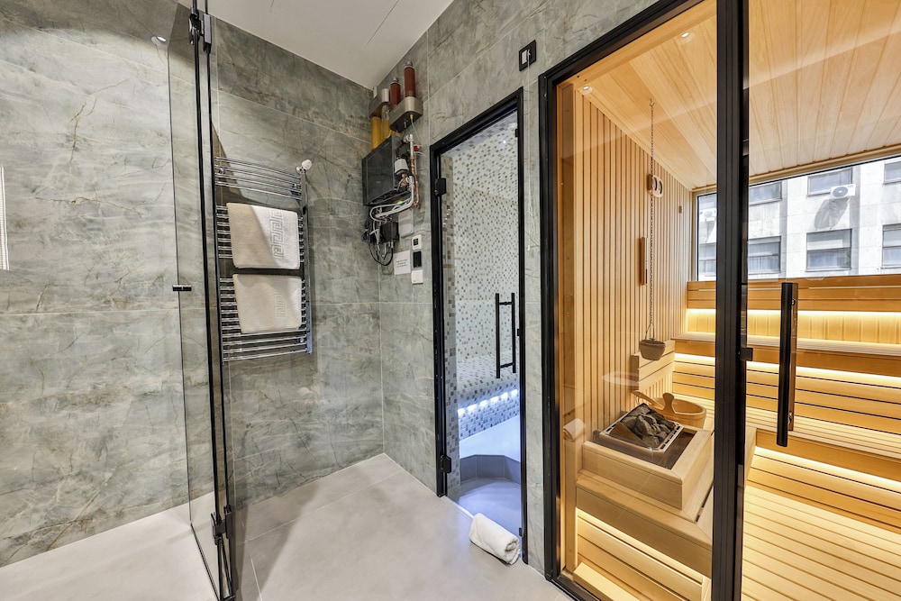 Superior Apartment, 1 Bedroom, Sauna - Photo 3