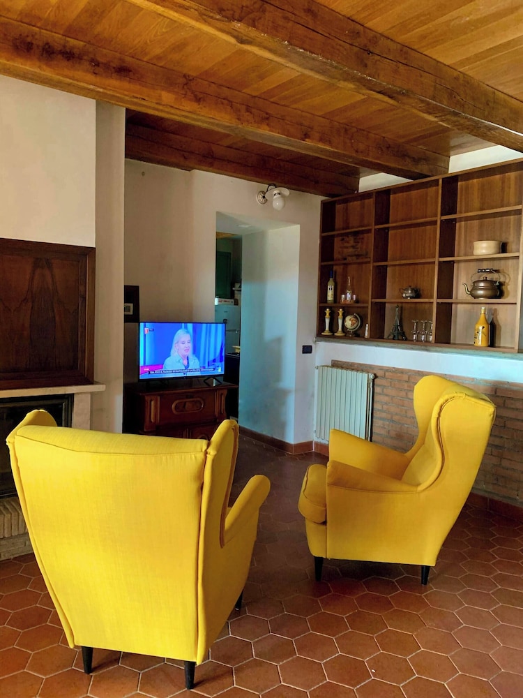 House, 2 Bedrooms, Accessible, Balcony photo 2