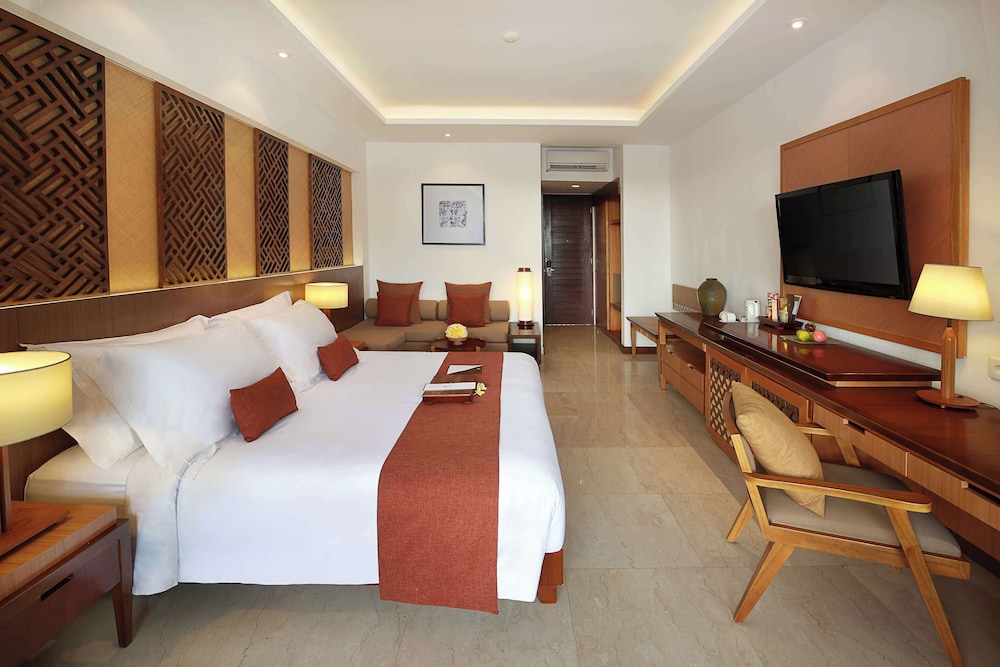 Triple Deluxe Room