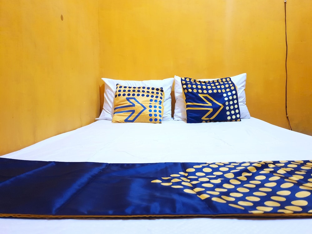 Double Room - Photo 13