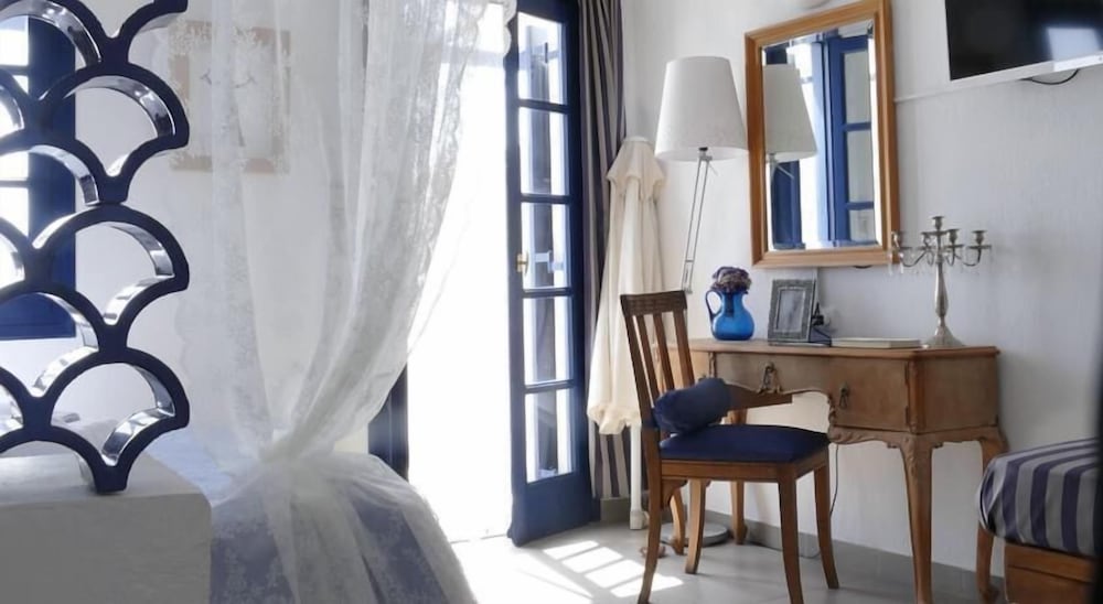 King Studio Sea View (Myth)