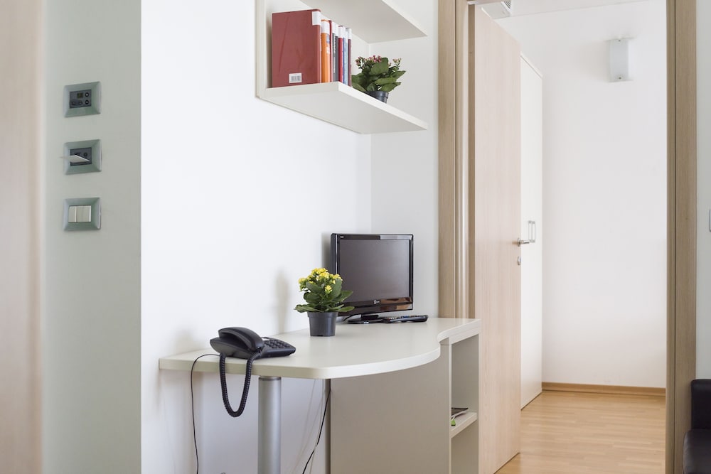 Standard Apartment - Photo 13