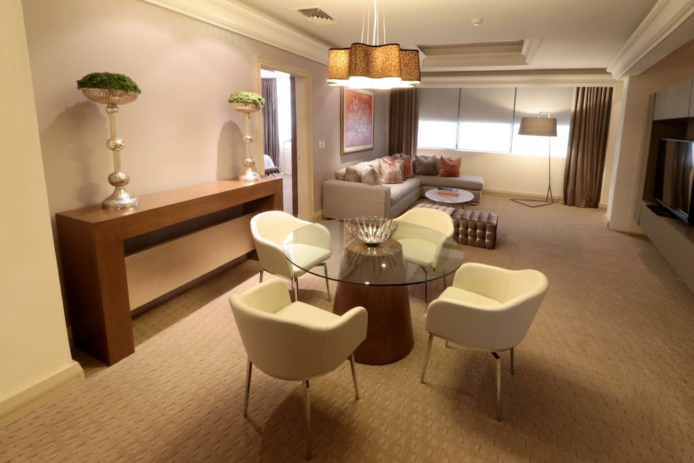 Suite, 1 Bedroom thumbnail 6