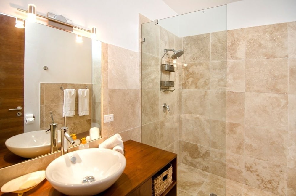 Villa, 5 Bedrooms, Non Smoking photo 2