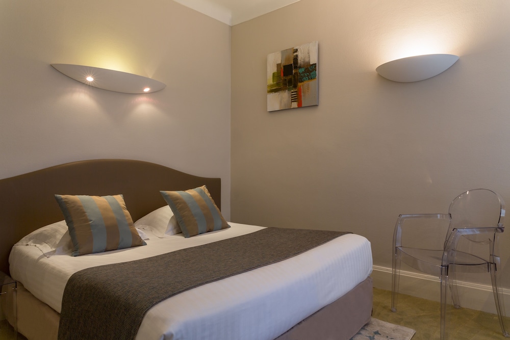 Classic Double Room - Photo 3
