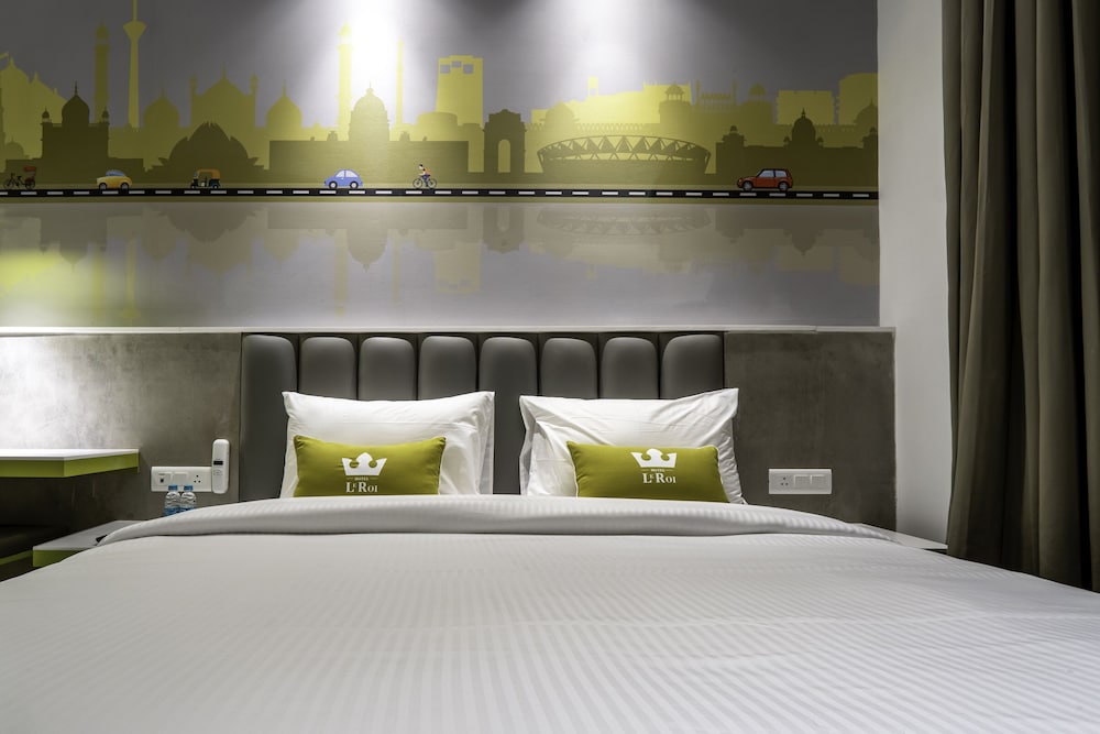 Deluxe Double Room - Photo 13