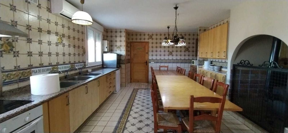 Exclusive House, Multiple Bedrooms photo 3