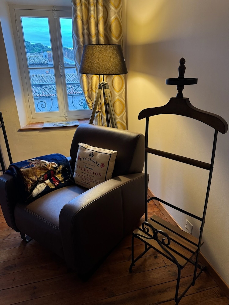 Classic Double Room, Garden View - Photo 9