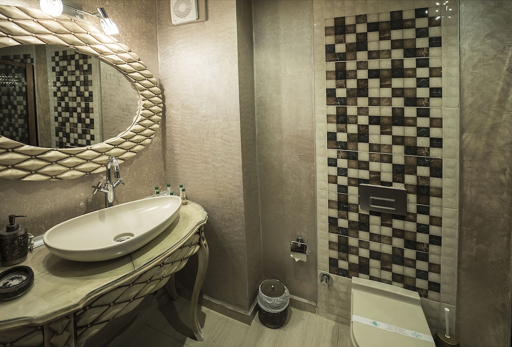 Luxury Room, Ground Floor photo 3