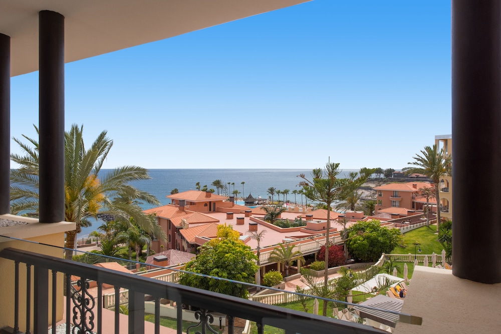 Suite Duplex, lateral sea view thumbnail 5
